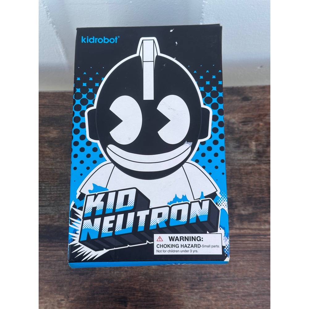 Kidrobot KidNeutron 7" Black Vinyl Figure New Read - T12UT001